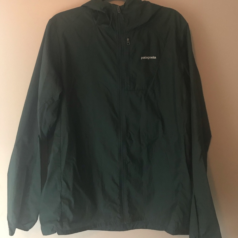 Patagonia MENS LARGE Green Rain Jacket